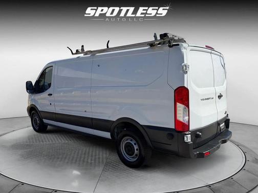 2018 Ford Transit-250 Base