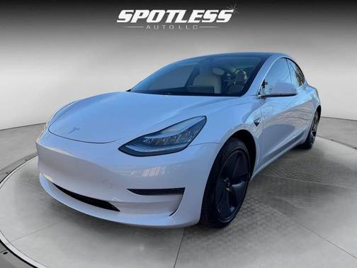 2020 Tesla Model 3 Standard Range