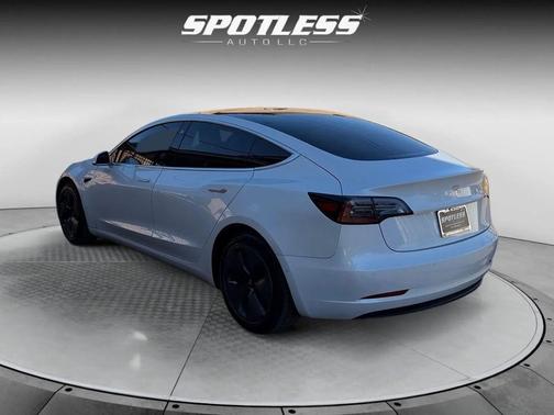 2020 Tesla Model 3 Standard Range