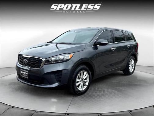 2020 Kia Sorento LX
