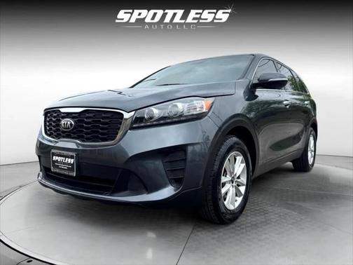 2020 Kia Sorento LX