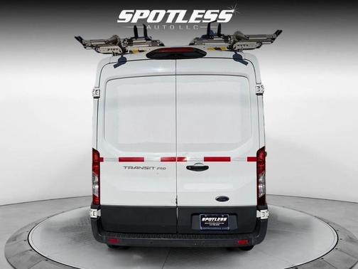 2018 Ford Transit-250 Base