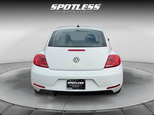 2014 Volkswagen Beetle Auto 1.8T Entry