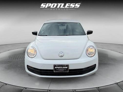 2014 Volkswagen Beetle Auto 1.8T Entry