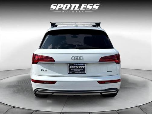 2021 Audi Q5 45 Premium Plus