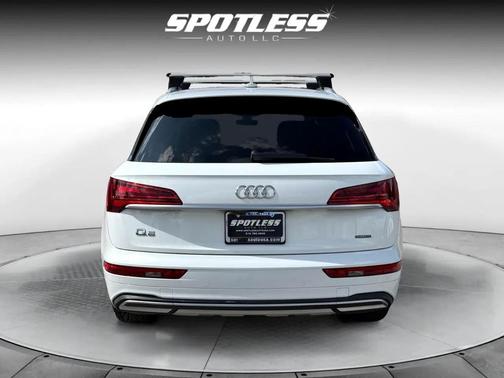 2021 Audi Q5 45 Premium Plus
