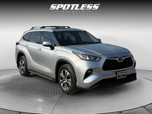 2020 Toyota Highlander XLE