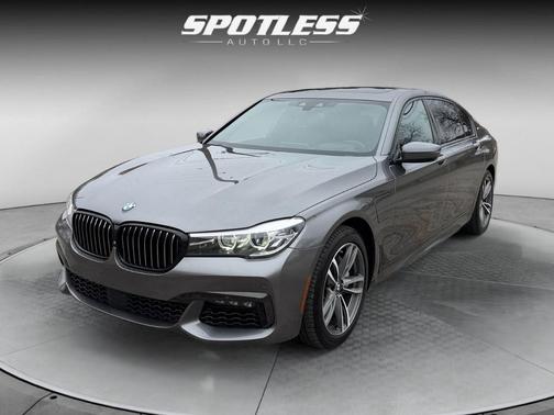 2017 BMW 740e xDrive iPerformance