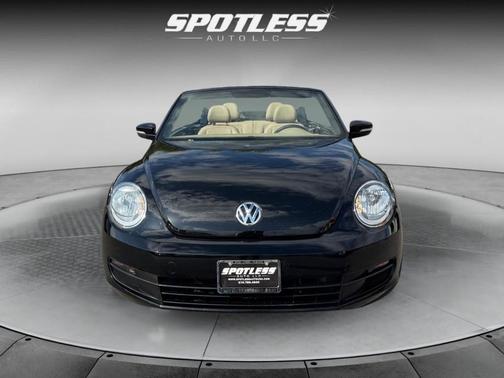 2014 Volkswagen Beetle Auto 1.8T w/Tech