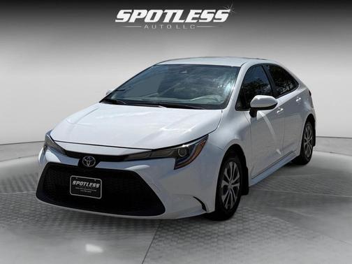 2022 Toyota Corolla Hybrid LE