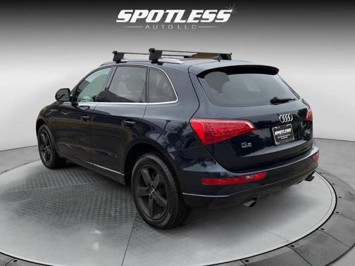 2011 Audi Q5 Premium Plus