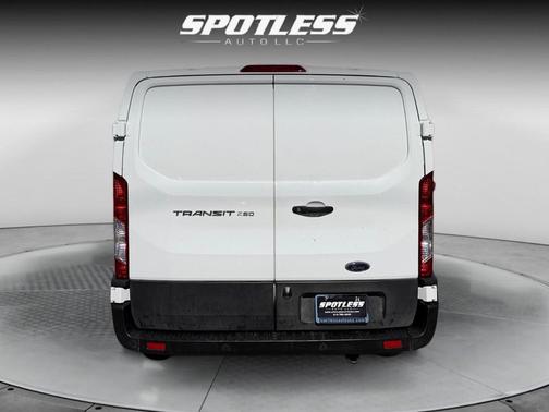2020 Ford Transit-250 Base