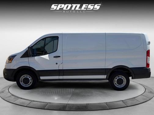 2020 Ford Transit-250 Base