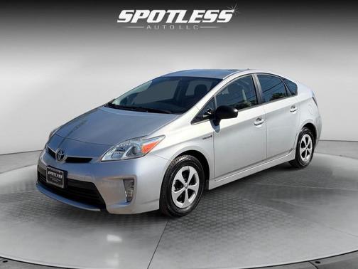 2014 Toyota Prius Two