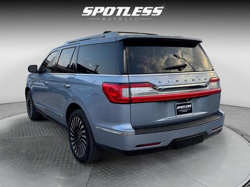 2018 Lincoln Navigator Black Label