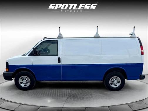 2016 Chevrolet Express 2500 Work Van