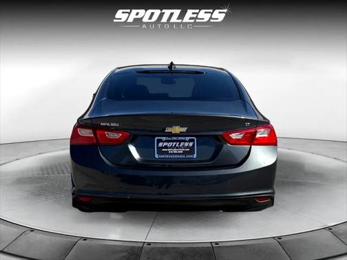 2017 Chevrolet Malibu 1LT