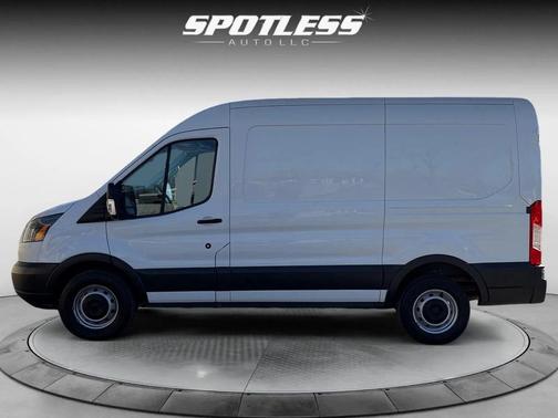 2018 Ford Transit-250 Base