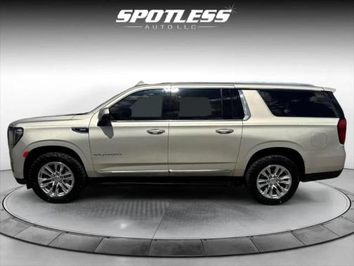 2021 GMC Yukon XL SLT