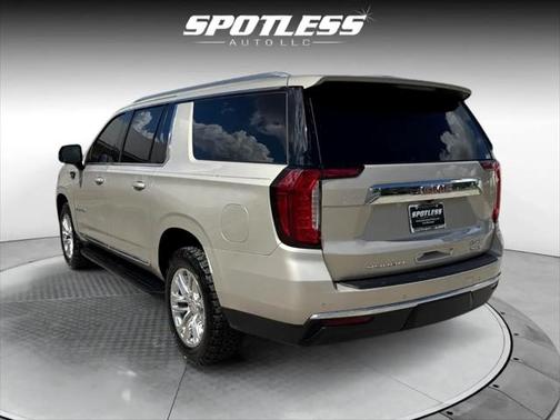 2021 GMC Yukon XL SLT