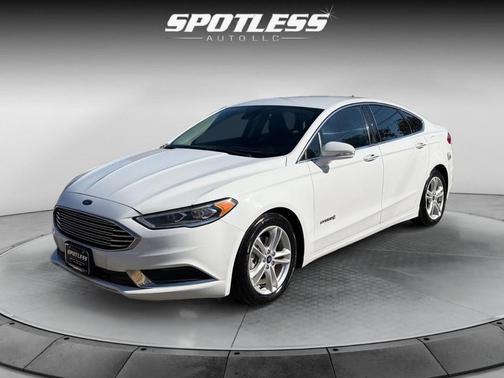 2018 Ford Fusion Hybrid SE