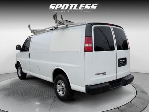 2015 Chevrolet Express 2500 Work Van