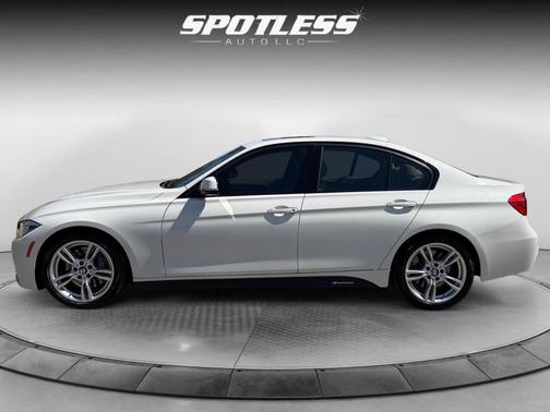 2016 BMW 328 328i Sedan