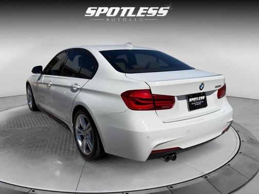 2016 BMW 328 328i Sedan