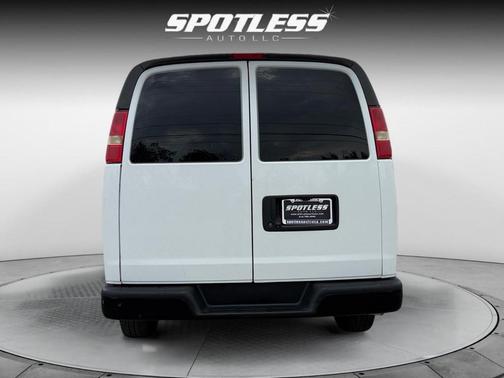 2015 GMC Savana 2500 Work Van