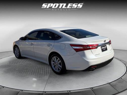 2013 Toyota Avalon Base