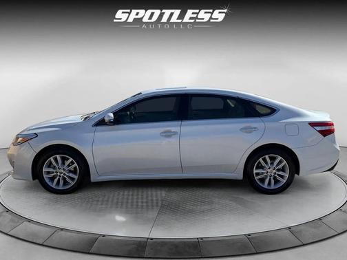 2013 Toyota Avalon Base