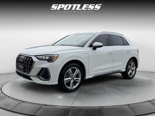 Ibis White 2020 Audi Q3 45 S line Premium