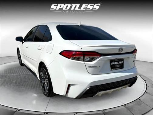 2020 Toyota Corolla SE