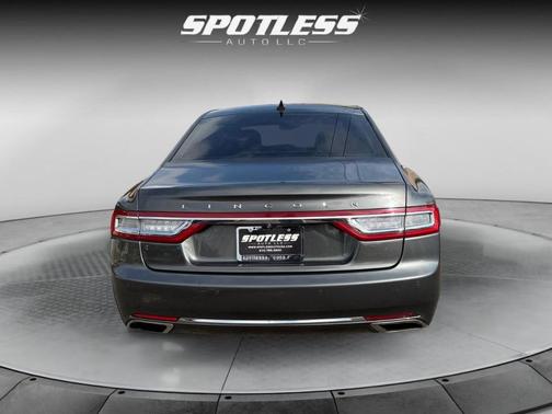 2019 Lincoln Continental Select