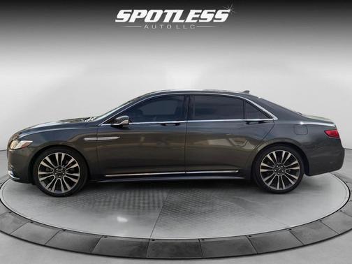 2019 Lincoln Continental Select