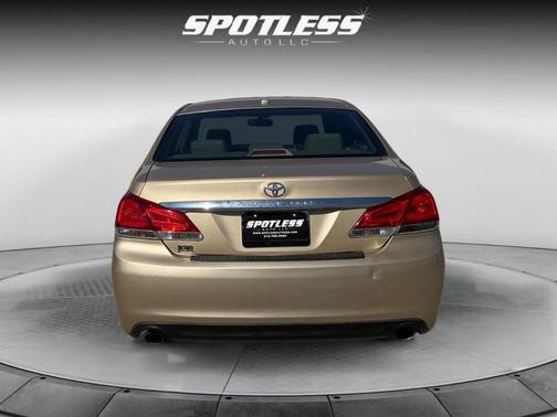 2011 Toyota Avalon Limited