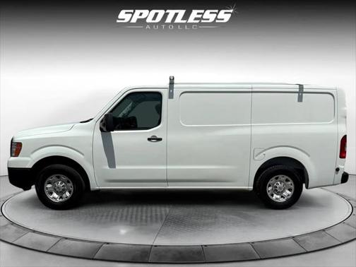 2017 Nissan NV Cargo NV2500 HD SV V6