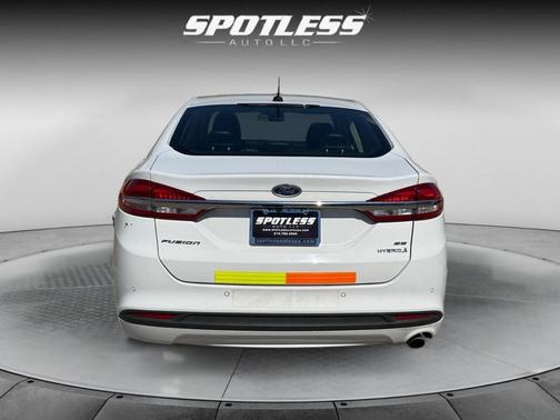 2017 Ford Fusion Hybrid SE