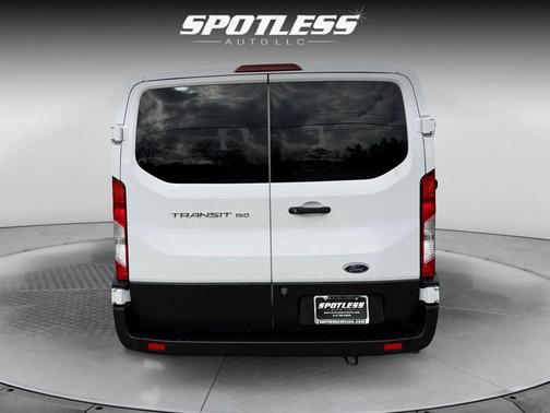 2021 Ford Transit-150 XL