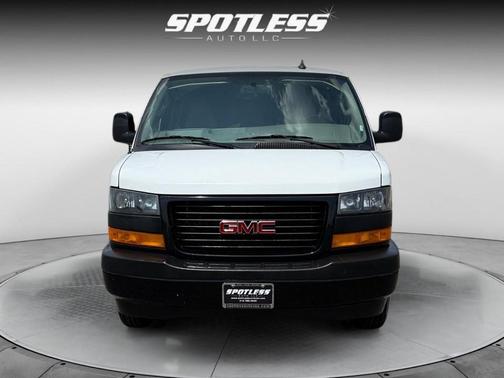 2023 GMC Savana 2500 Work Van