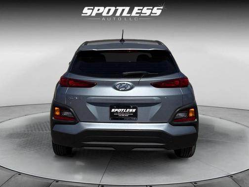 2020 Hyundai KONA SE