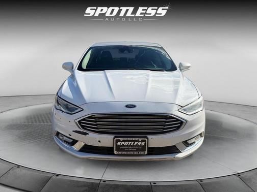 2017 Ford Fusion Hybrid SE