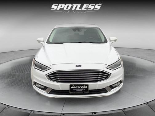 2017 Ford Fusion Hybrid SE