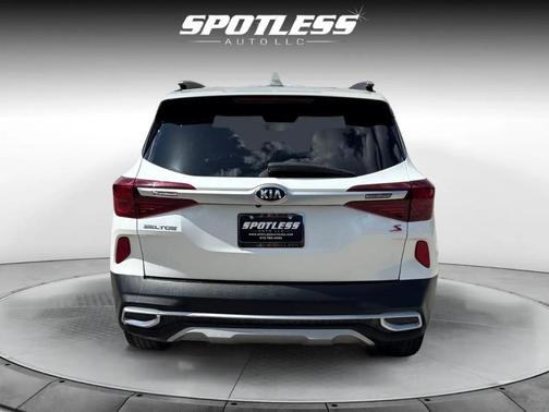2021 Kia Seltos S