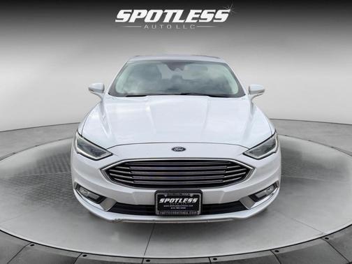 2017 Ford Fusion Hybrid SE