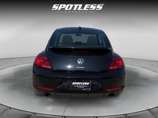2014 Volkswagen Beetle 2.0T R-Line