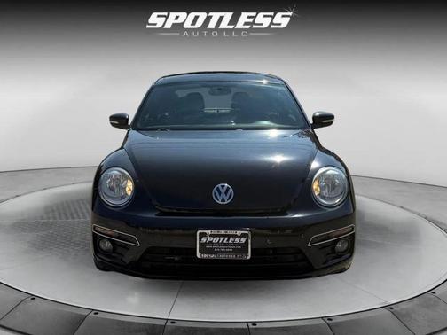 2014 Volkswagen Beetle 2.0T R-Line