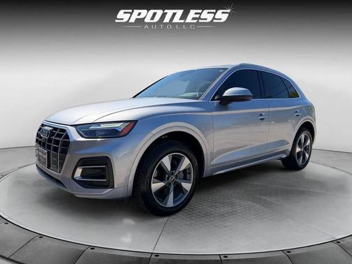 Florett Silver Metallic 2022 Audi Q5 40 Premium Plus