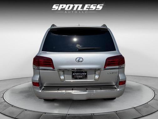 2014 Lexus LX 570 Base