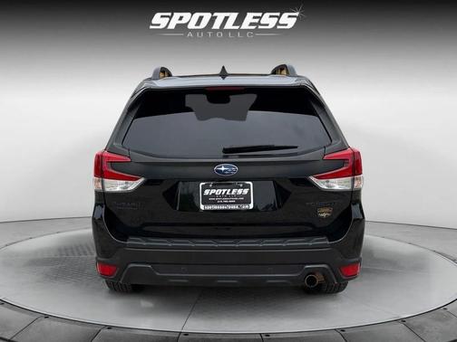 Crystal Black Silica 2022 Subaru Forester Wilderness
